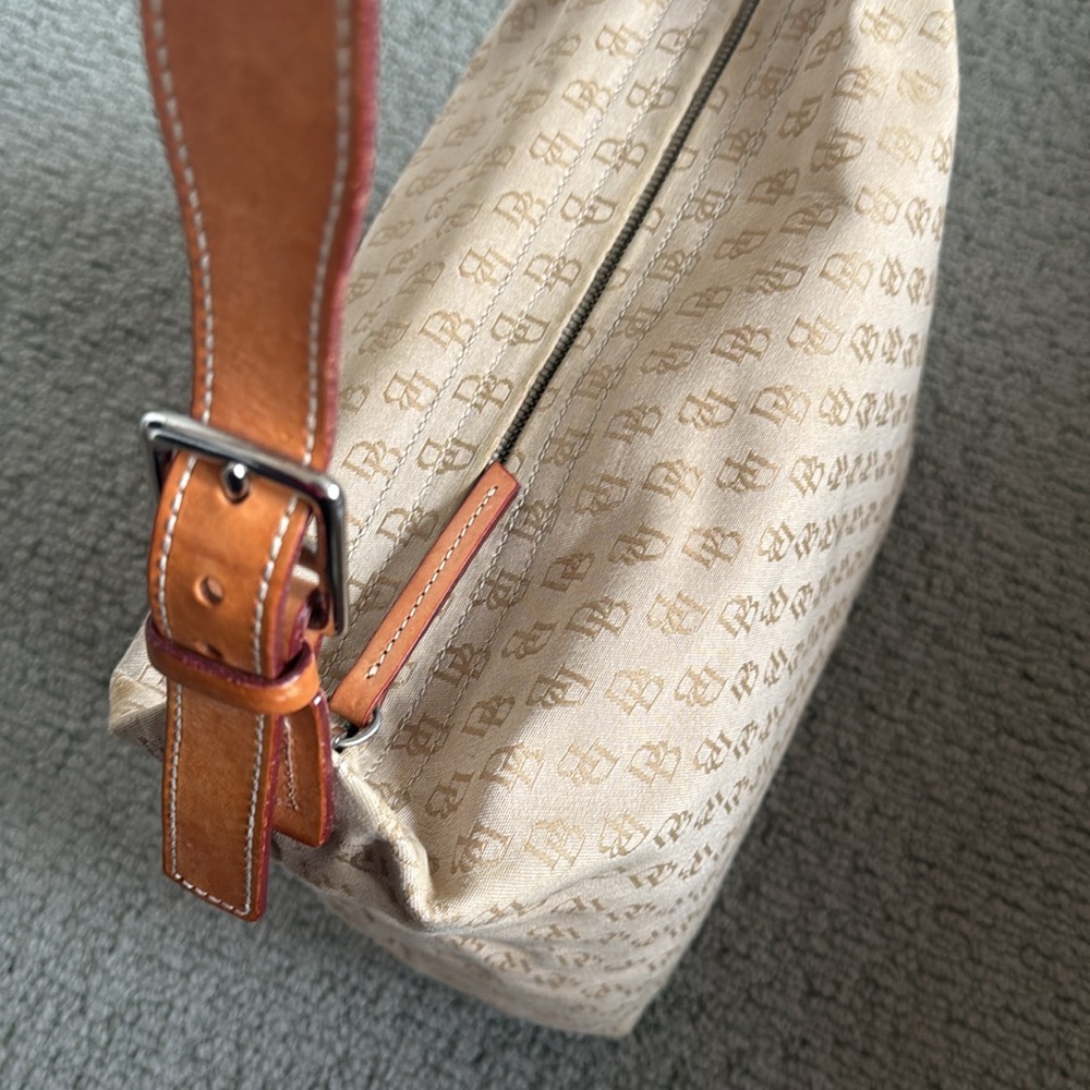Dooney and Bourke signature canvas satchel - Picture 3 of 5